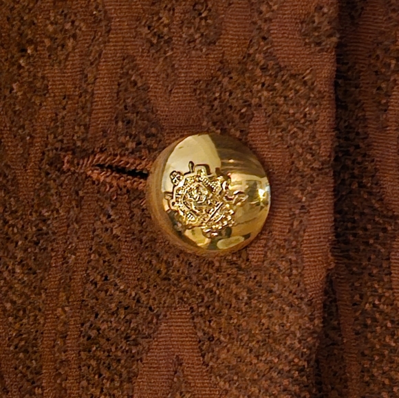 Blazer Jacket Rust Color with Pockets and Gold Tone Buttons - Picture 9 of 10